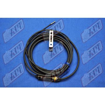 Proximity Switch E2EC-CR8D2 | Amada # 31198131/ E2EC-CR8D2