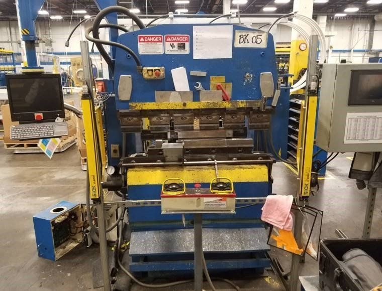 Amada RG Press Brake retrofitted with the PC800L control